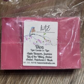 DIVA Tyler Candle Co. Type 8 OZ. Kae Cut